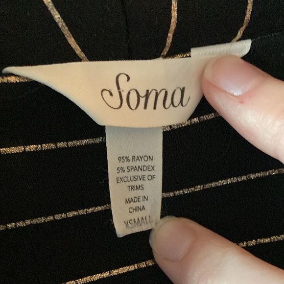 Soma XSmall Black and Gold Blazer - Picture 3 of 5